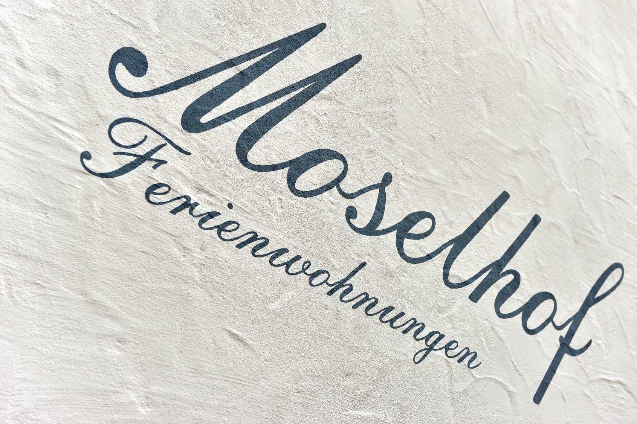Moselhof Ferienwohnungen Bruttig-Fankel Esterno foto