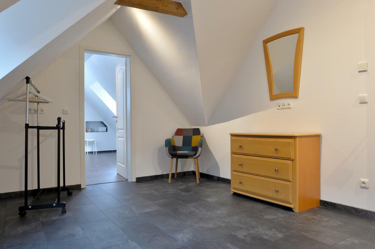 Moselhof Ferienwohnungen Bruttig-Fankel Esterno foto
